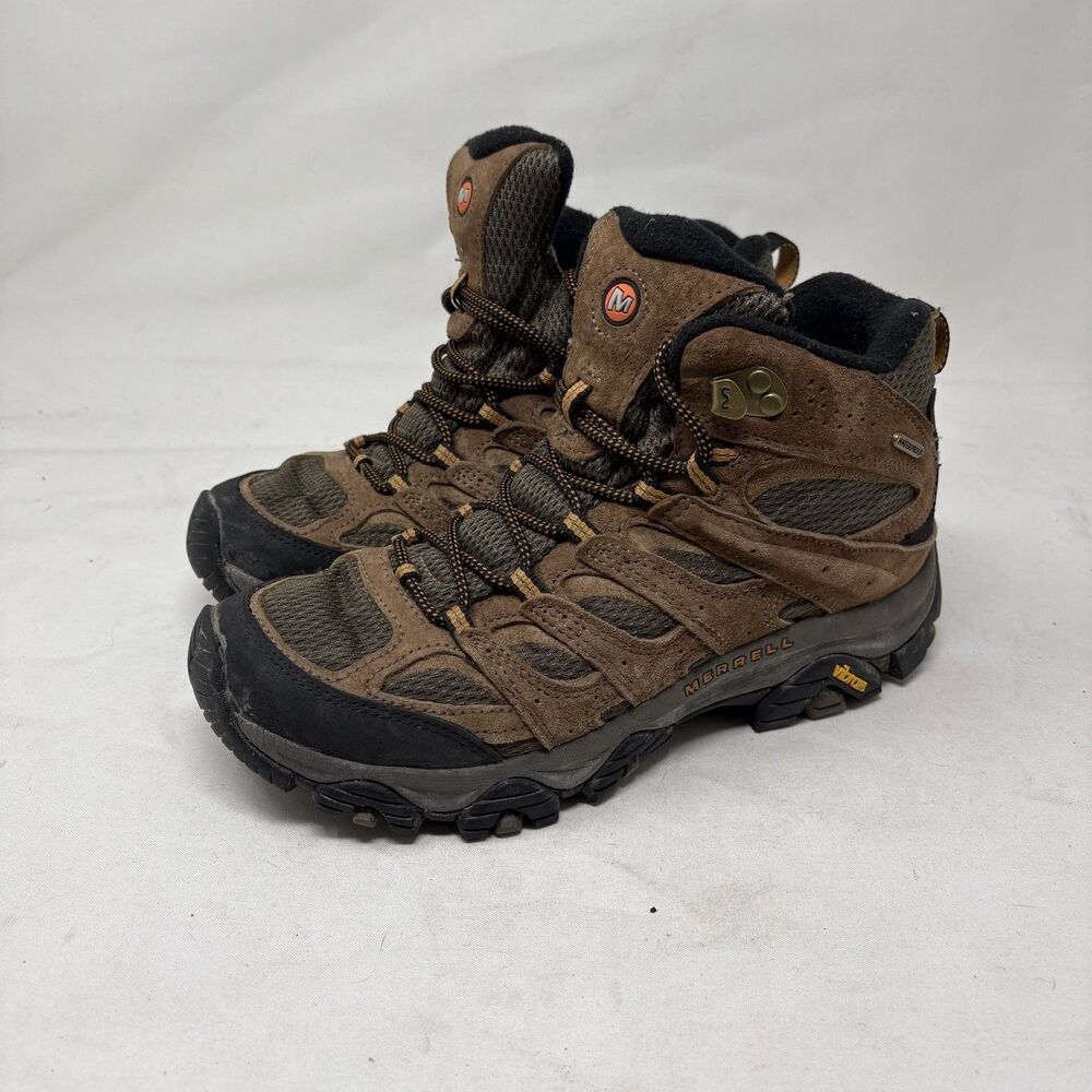 Merrell Moab 3 Mid Waterproof hiking boots US 7 Brown Mens Slip Resistant